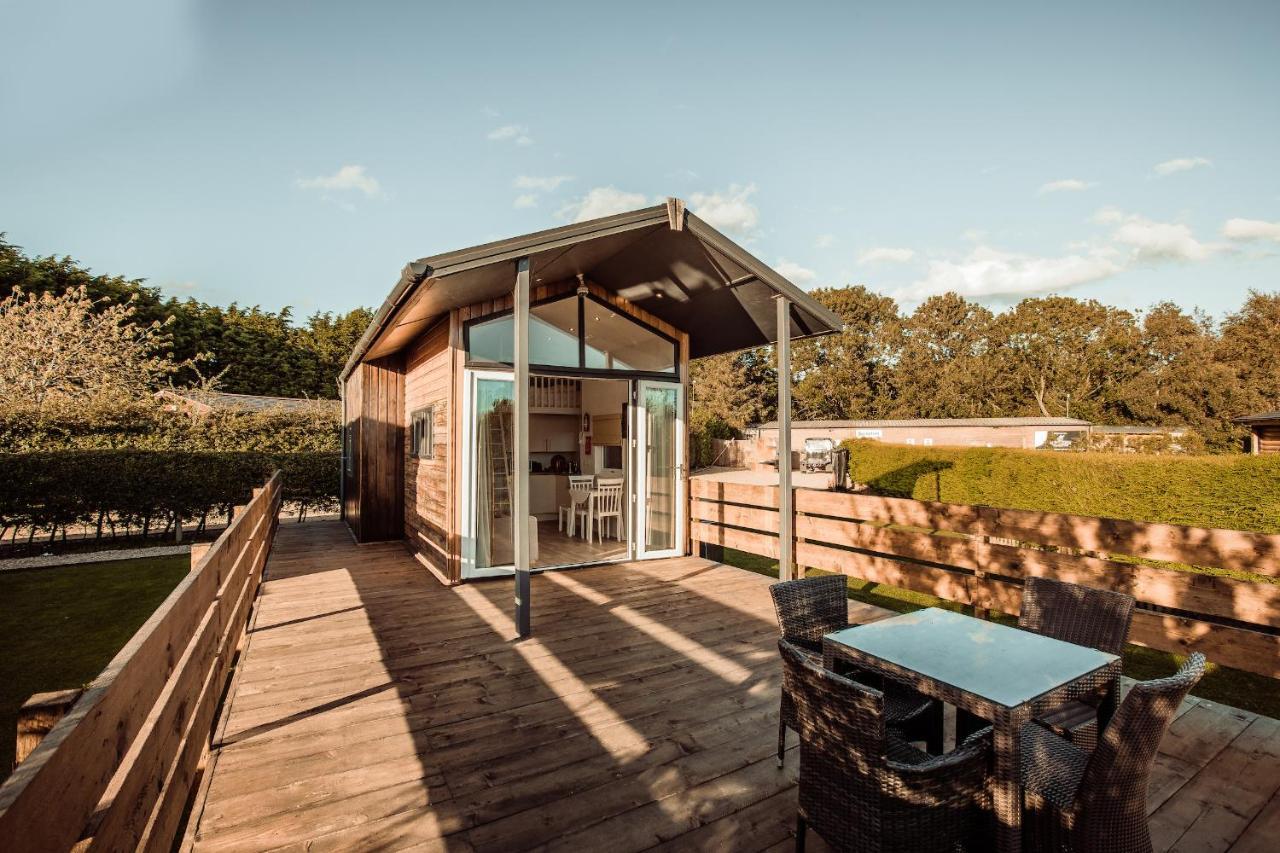 Little Eden Country Park, Bridlington With Private Hot Tubs Villa Екстериор снимка